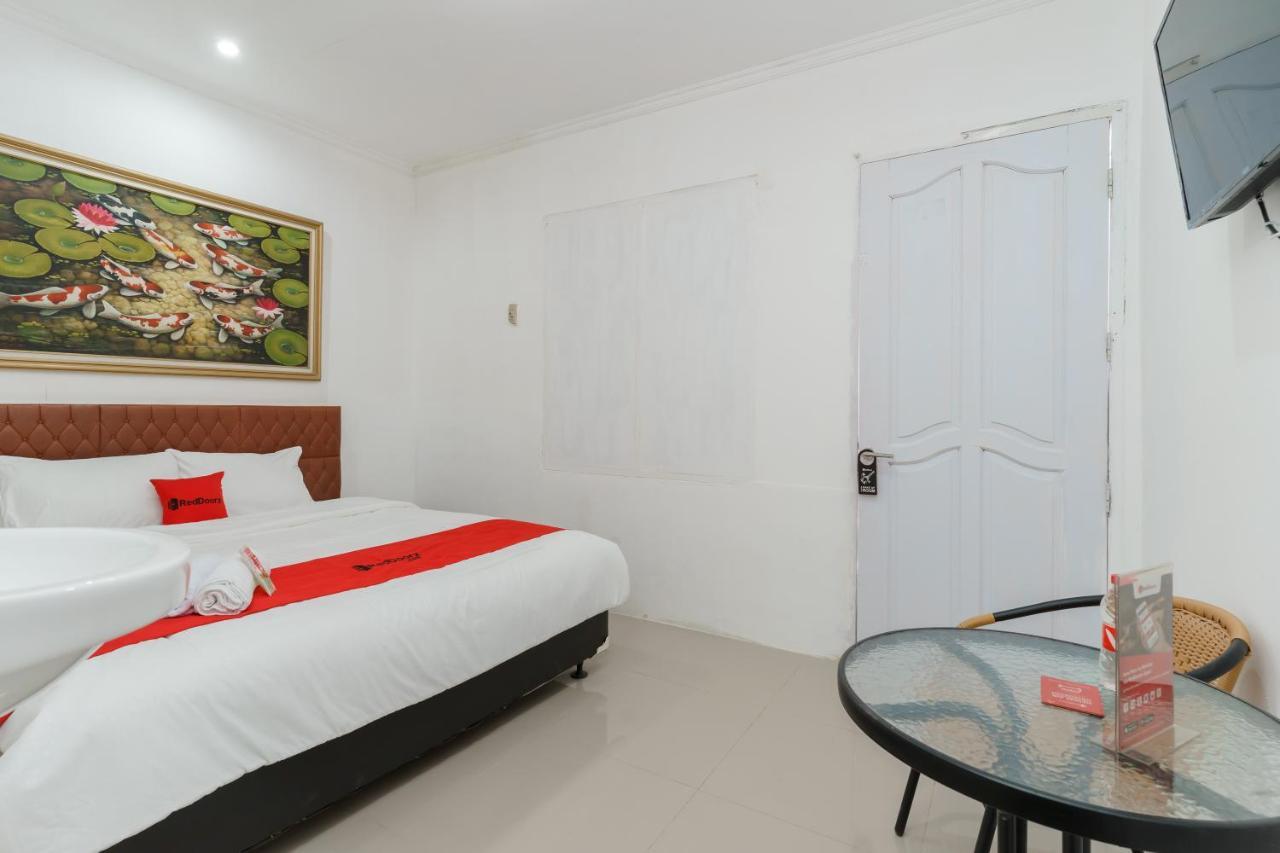 Reddoorz Syariah Near Universitas Borobudur Jakarta Extérieur photo